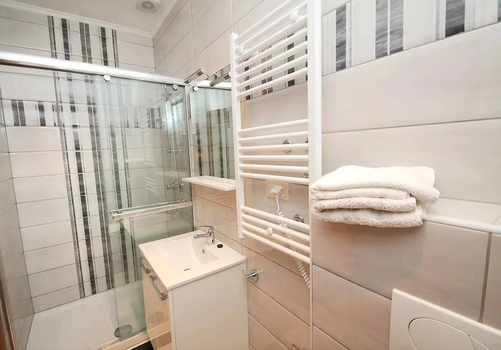 Apartments Jasmina Porec