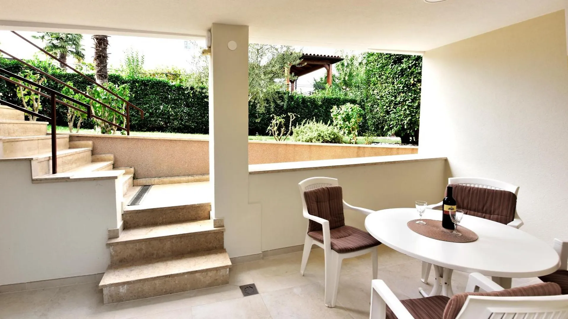 Apartments Jasmina Poreč 0*,
